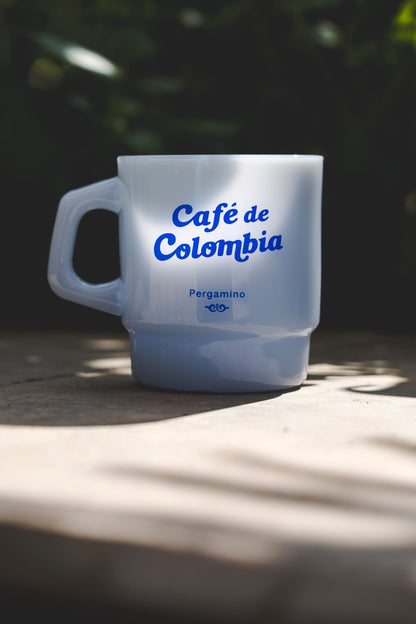 Milk Glass Café de Colombia